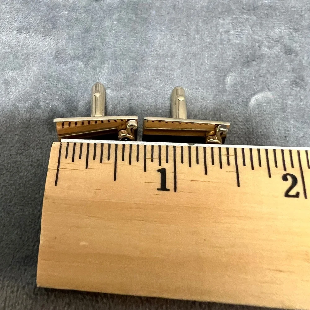 Vintage Swank Gold Tone Square Cufflinks Scroll‎ Design Detail Mid Century